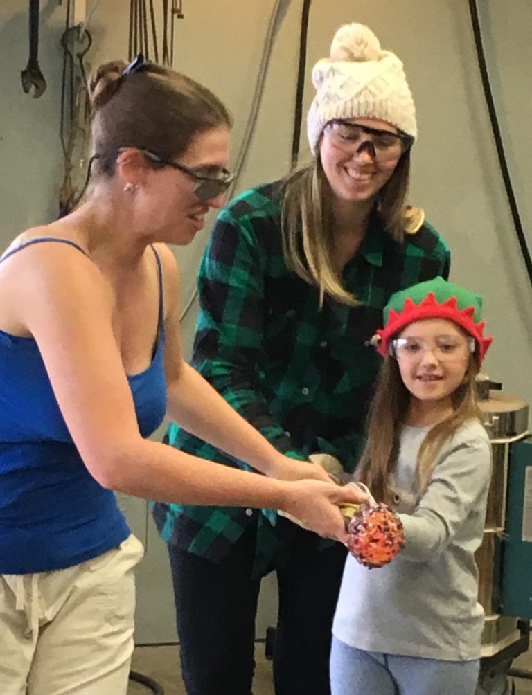 Glassblowing Class with kids 2